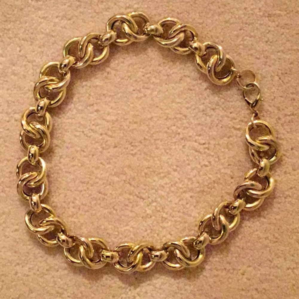 Fashion necklace